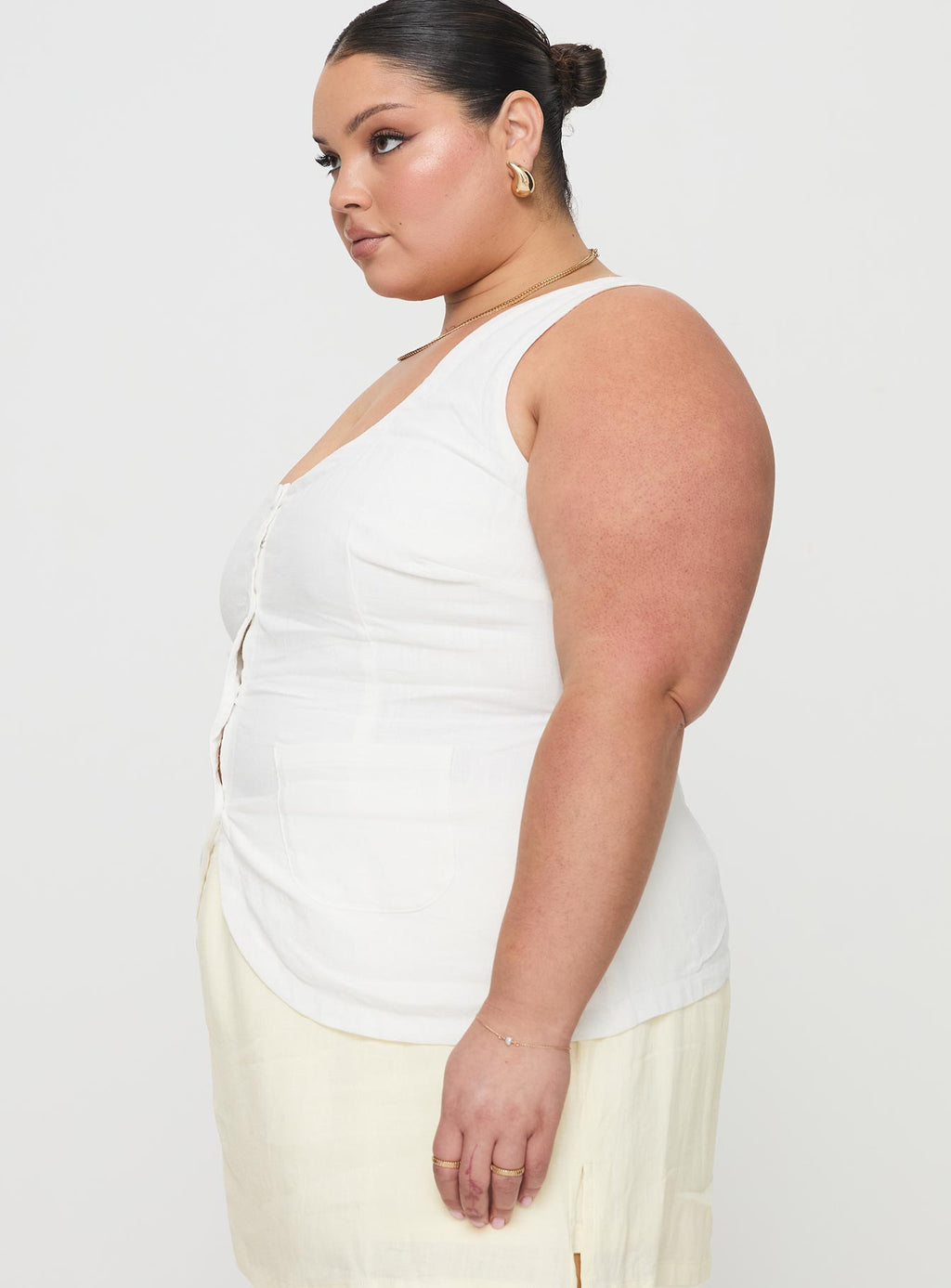 Spirito Vest Top White Curve